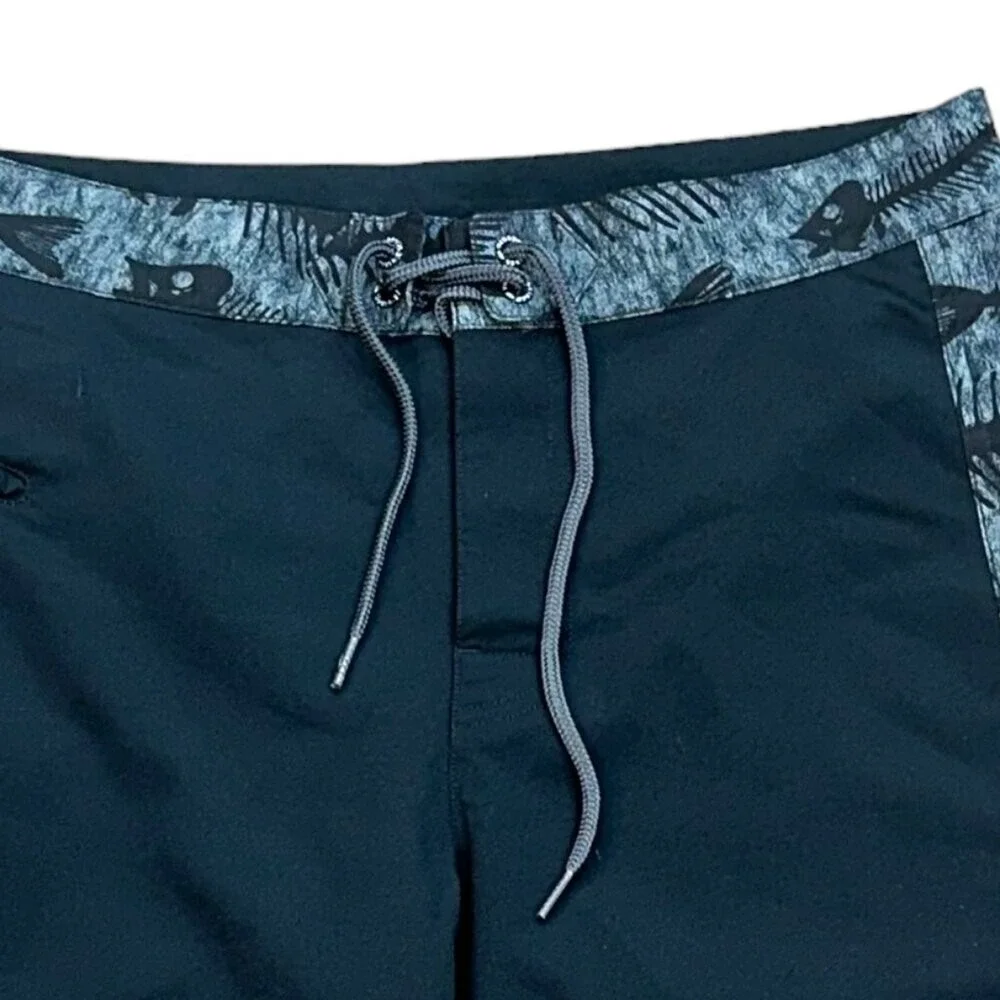 Vineyard Vines Bonefish Pieced Board Shorts Size 30 Style# 1M0587‎ Fishing Swim
